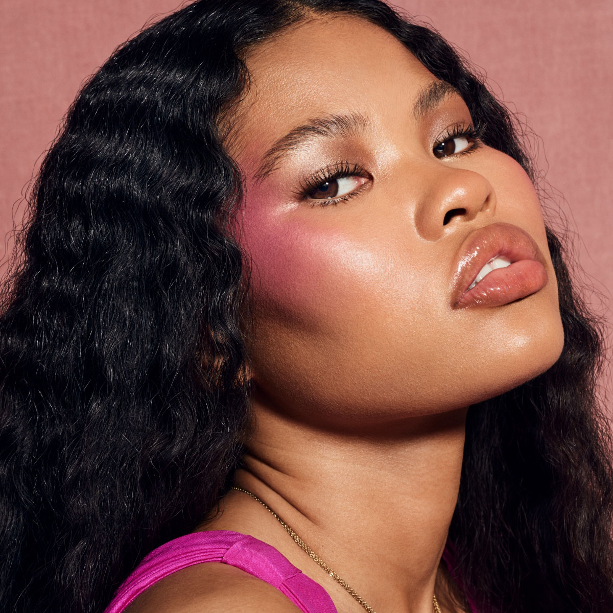 FENTY CHEEKS SUEDE POWDER BLUSH (RUBOR PARA MEJILLAS)